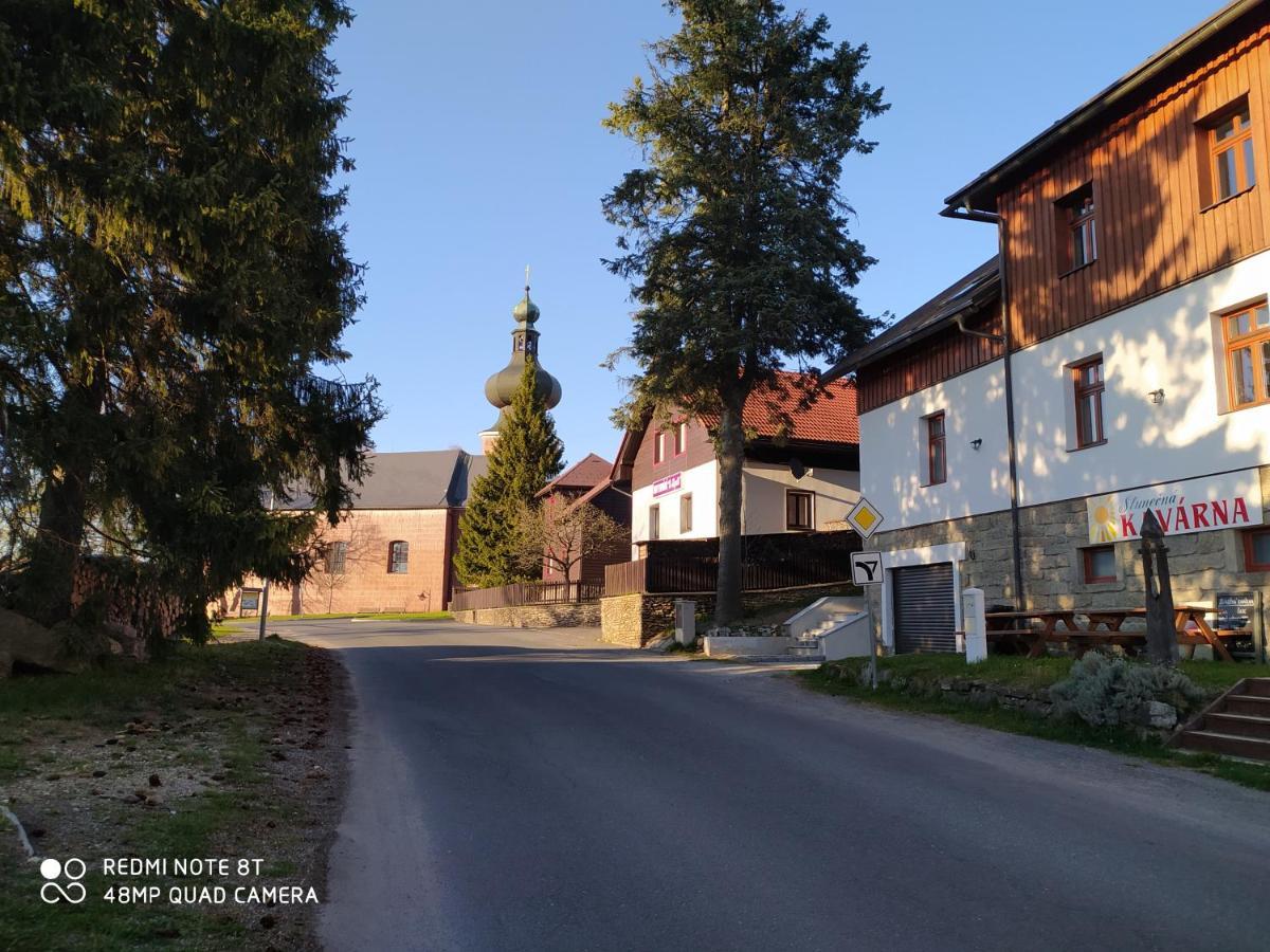 Apartman V Srni Bagian luar foto